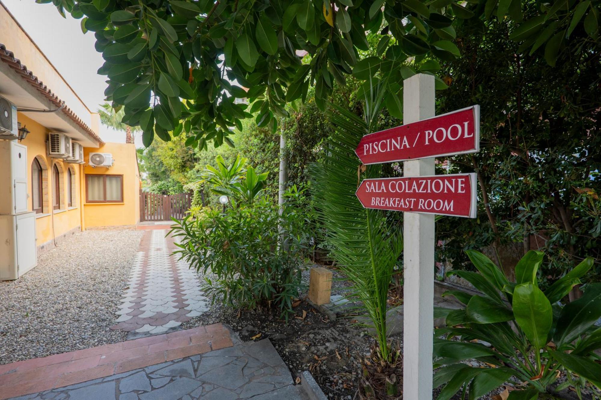 Villa Seta Giardini-Naxos Exterior foto